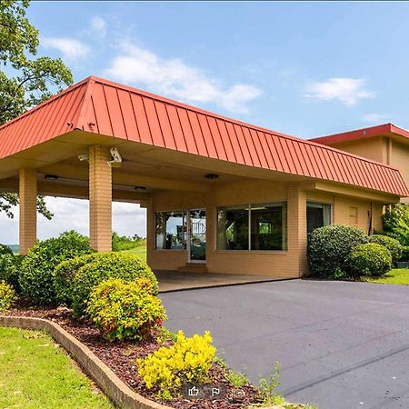 Days-Inn By Wyndham Batesville Ar Exteriér fotografie
