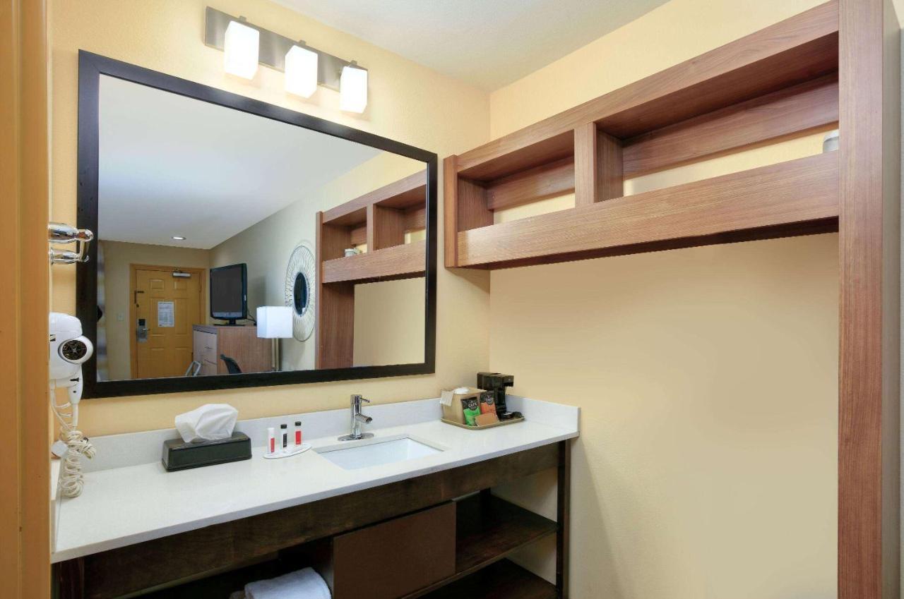 Days-Inn By Wyndham Batesville Ar Exteriér fotografie