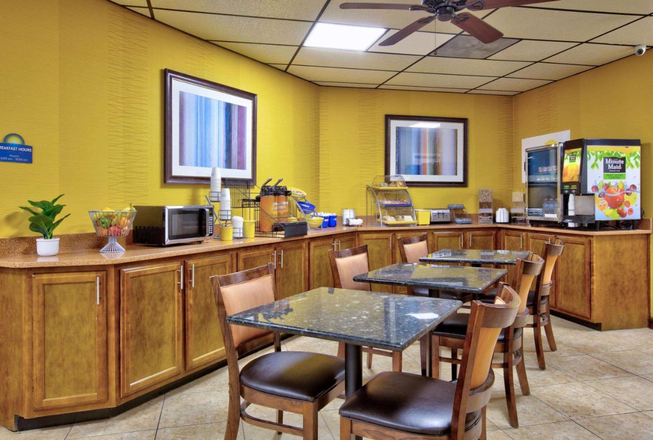 Days-Inn By Wyndham Batesville Ar Exteriér fotografie