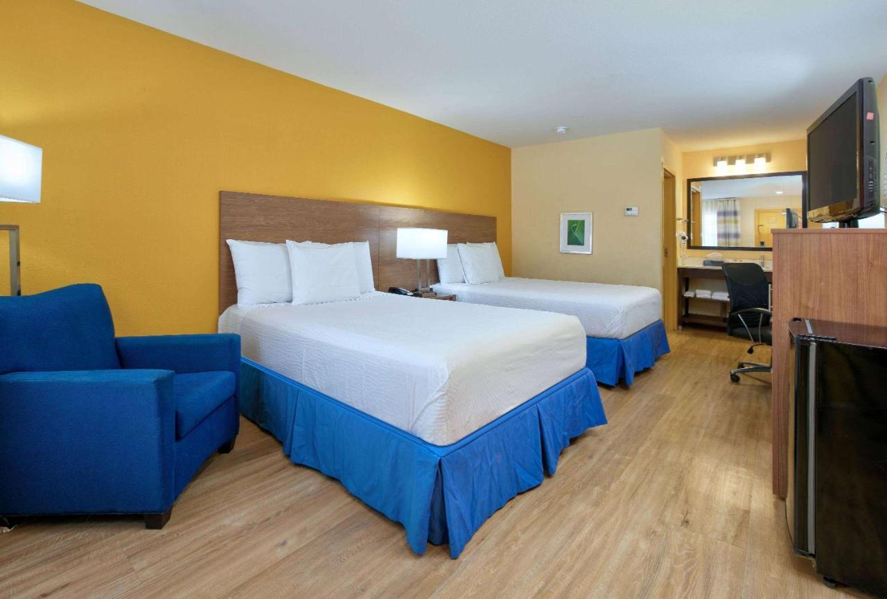 Days-Inn By Wyndham Batesville Ar Exteriér fotografie